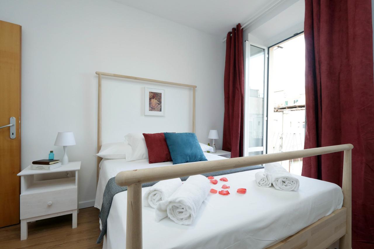 Monti Central Apartment โรม ภายนอก รูปภาพ